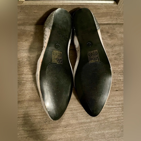 Chic by Lady Couture Flats - Picture 6 of 7